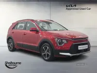 Used Kia Niro 2025 Red SUV