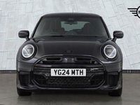 Used Mini Cooper Hatch 154 HP (113 kW) 2024 Black Hatchback