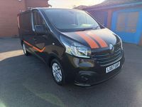 Used Renault Trafic 2017 Black MPV