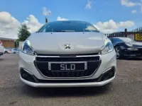 Used Peugeot 208 S 100 HP (73 kW) 2019 White Hatchback