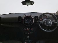 Used Mini Cooper Classic 136 HP (100 kW) 2018 Blue Hatchback