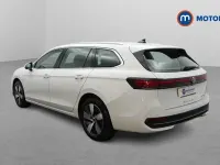 Used VW Passat Life 204 HP (150 kW) 2025 White Estate