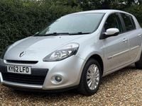 Used Renault Clio IV Expression+ 75 HP (55 kW) 2013 Silver Hatchback