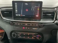 Usado Kia Ceed 138 HP (101 kW) 2018 Azul Citadino