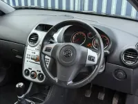 Używany Vauxhall Corsa 79 KM (58 kW) 2009 Czarny Hatchback