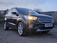 Usado Ford Kuga Titanium 150 HP (110 kW) 2018 Preto SUV