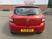 Used Dacia Sandero Lauréate 90 HP (66 kW) 2014 Red Hatchback