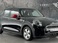 Used Mini Cooper Classic 134 HP (98 kW) 2023 Black Hatchback