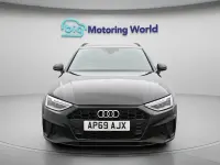 Usado Audi A4 Black Edition 150 HP (110 kW) 2020 Preto Carrinha