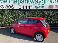 Used Toyota Aygo x-press 69 HP (50 kW) 2015 Red Hatchback