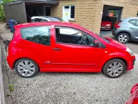 Usado Citroën C2 125 CV (91 kW) 2009 Rojo Utilitario