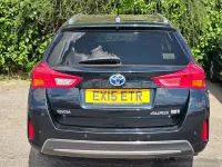 Used Toyota Auris Hybrid 2015 Grey Estate