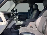 Käytetty Land Rover Defender SE Dynamic 249 HP (183 kW) 2025 Katumaasturi