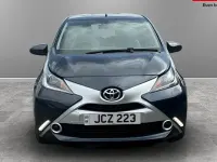 Used Toyota Aygo X-play 69 HP (50 kW) 2018 Hatchback