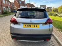 Second-hand Peugeot 2008 Allure 2019 Gri SUV