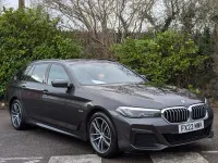 Usado BMW 530e M Sport 292 HP (214 kW) 2022 Cinzento Carrinha