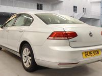 Used VW Passat S 120 HP (88 kW) 2016 Silver Sedan