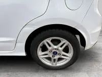 Begagnad Ford Ka Plus Zetec 70 HK (51 kW) 2017 Vit Halvkombi