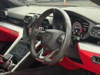 Used Lamborghini Urus 666 HP (489 kW) 2019 Orange SUV