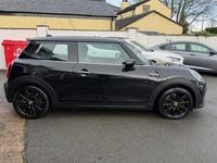 Usado Mini Cooper SE Hatch 133 kW (181 CV) 2022 Negro Utilitario