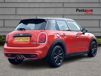 used Mini Cooper S 5-Door Hatch Cooper S2.0Gpf Hatchback 5dr Petrol Steptronic Euro 6 (s/s) (192 Ps) - EK68EGY