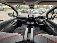 Używany Citroën e-Berlingo 98 kW (134 KM) 2024 Niebieski Minivan