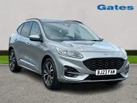 Używany Ford Kuga ST-Line X 225 KM (165 kW) 2023 Srebrny SUV