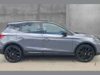 Nuevo Seat Arona Black Edition 115 CV (84 kW) 2025 Gris SUV