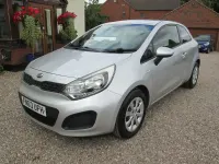Used Kia Rio 85 HP (62 kW) 2013 Silver Hatchback
