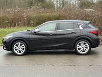 Used Infiniti Q30 Business Executive 109 HP (80 kW) 2017 Black Hatchback