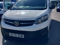 Used Vauxhall Vivaro 100 HP (73 kW) 2020 White MPV