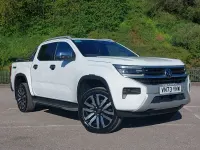 Begagnad VW Amarok Aventura 2024 Vit Pickup