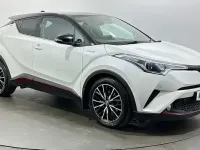 Used Toyota C-HR 122 HP (89 kW) 2019 White SUV