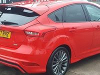 Used Ford Focus ST-Line 2017 Red Hatchback