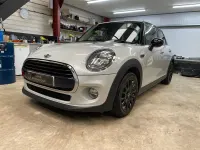 Begagnad Mini Cooper Hatch 2016 Vit Halvkombi
