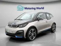 Usado BMW i3 135 kW (184 HP) 2022 Prateado Citadino