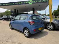 Used Hyundai i10 SE 67 HP (49 kW) 2017 Blue Hatchback