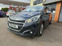 Used Peugeot 208 Allure 100 HP (73 kW) 2016 Grey Hatchback