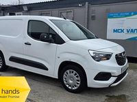 Used Vauxhall Combo Sportive 100 HP (73 kW) 2019 White MPV