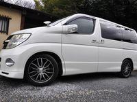 Used Nissan Elgrand 2008 White MPV