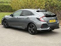 Begagnad Honda Civic Sport 182 HK (133 kW) 2018 Grå Halvkombi