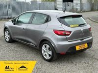 Used Renault Clio IV Dynamique 90 HP (66 kW) 2015 Grey Hatchback