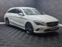 Used Mercedes CLA180 122 HP (89 kW) 2017 White Sedan
