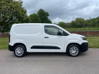 Used Peugeot Partner 131 HP (96 kW) 2020 White MPV