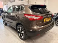 Used Nissan Qashqai N-TEC 163 HP (119 kW) 2015 Beige SUV