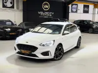Used Ford Focus ST-Line X 2019 White Hatchback