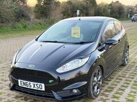 Used Ford Fiesta ST 182 HP (133 kW) 2016 Black Hatchback