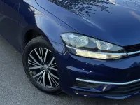 Used VW Golf VII SE 125 HP (91 kW) 2017 Blue Hatchback