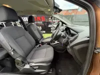 Usado Ford B-MAX Zetec 75 HP (55 kW) 2014 Dourado Monovolume