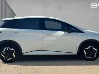 Nuevo BYD Dolphin Active 69 kW (95 CV) 2025 Blanco Utilitario